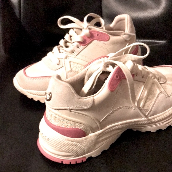 Women’s Coach sneakers hiking/ walking shoes - Picture 5 of 16